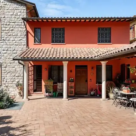 La Mansardina Di Nonno Biagio Appartement Bastia Umbra Buitenkant foto